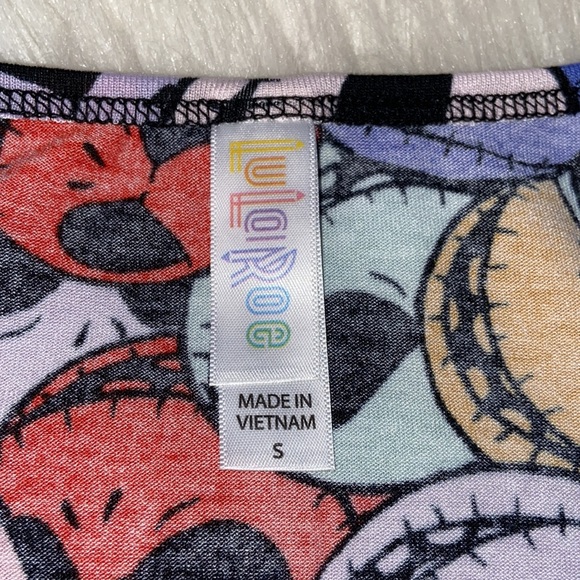 LuLaRoe Jack Skellington multicolor "Julia" size Small - Picture 9 of 11